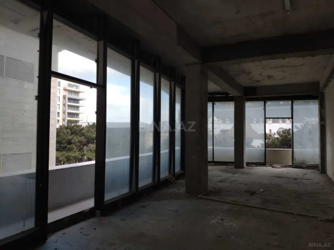 Satılır obyekt 81 m²