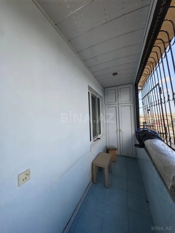 Satılır 5 otaqlı mənzil 120 m²
