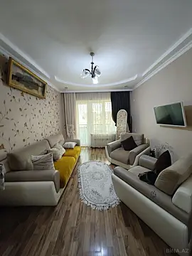 Satılır 5 otaqlı mənzil 120 m²