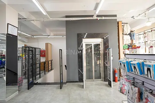 Satılır obyekt 2800 m²