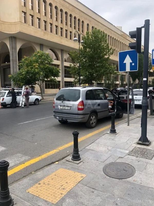 Kirayə verilir obyekt 70 m²