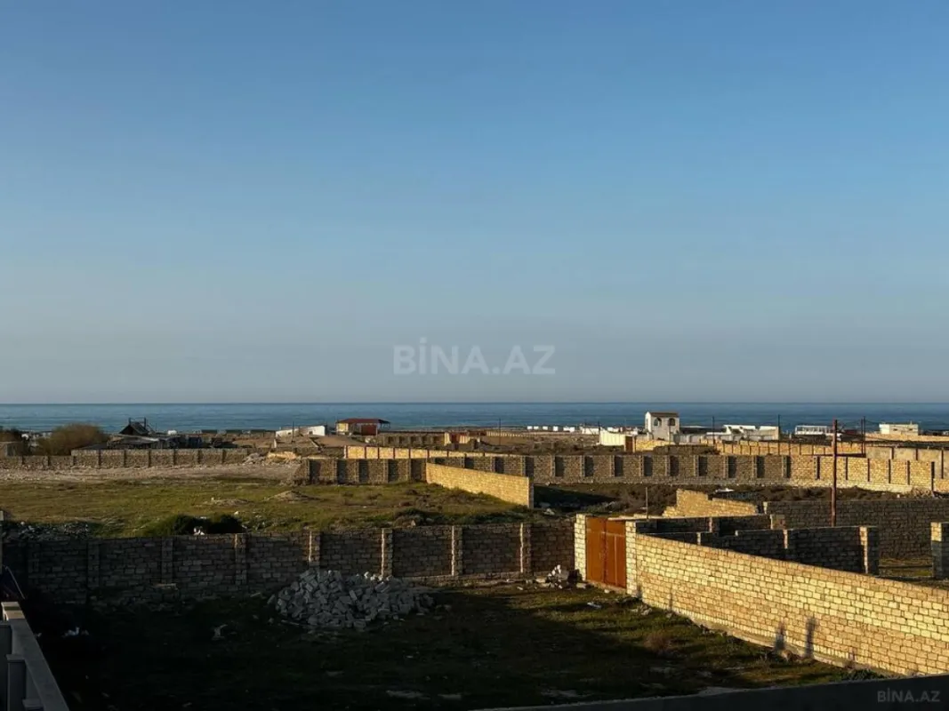 Satılır 4 otaqlı həyət evi 210 m²