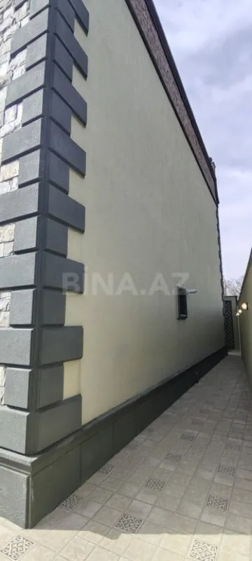 Satılır 5 otaqlı həyət evi 320 m²