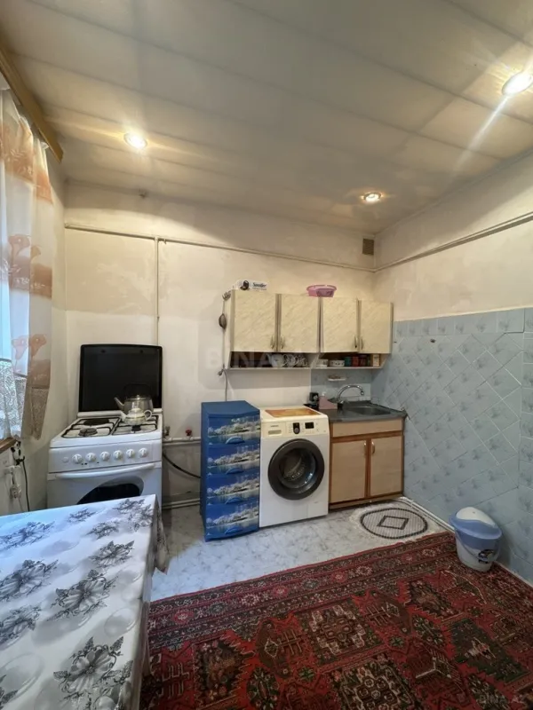 Satılır 4 otaqlı mənzil 95 m²