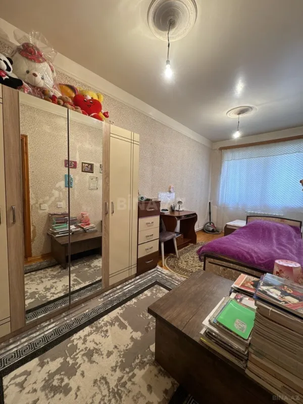Satılır 4 otaqlı mənzil 95 m²