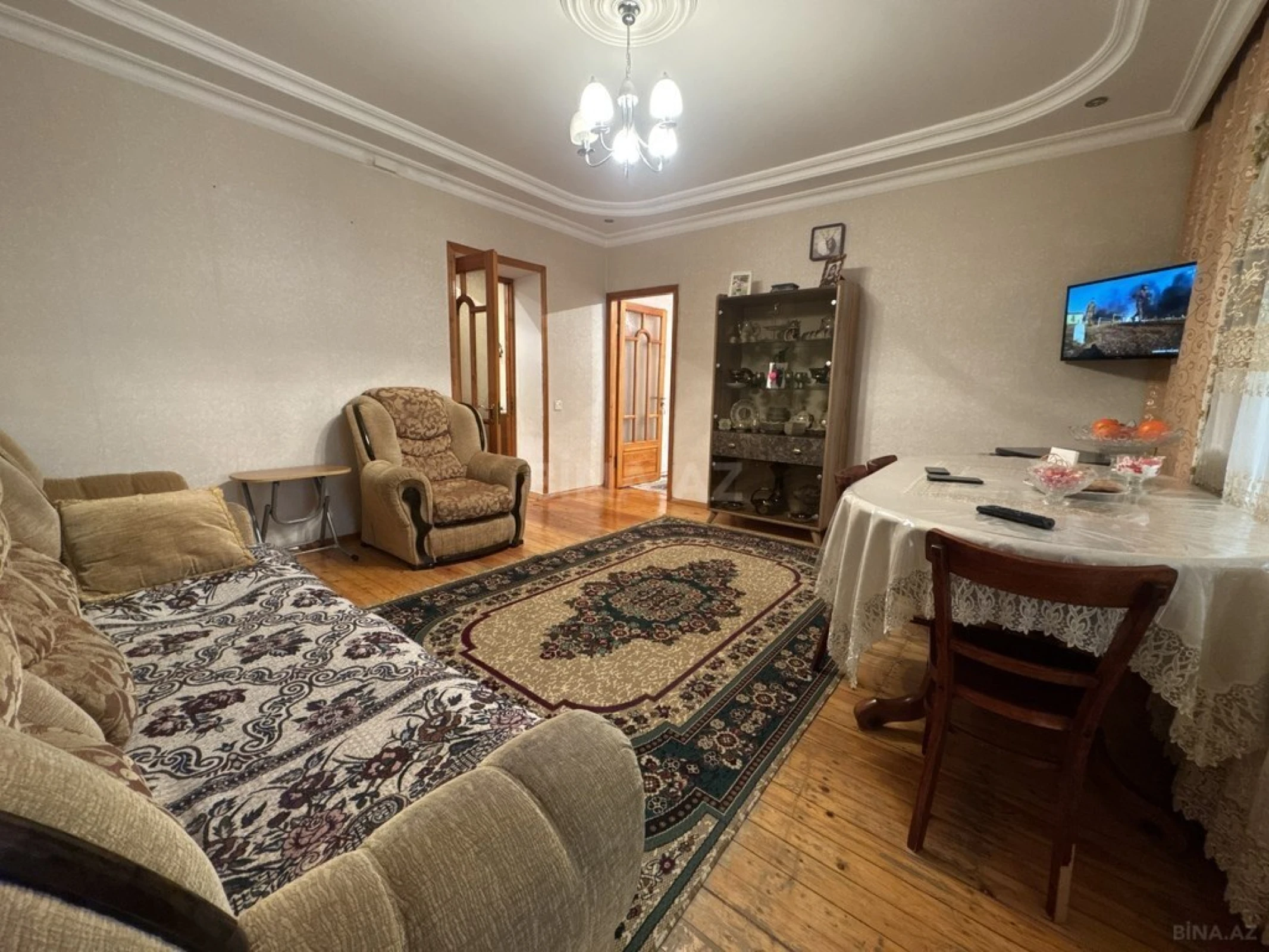 Satılır 4 otaqlı mənzil 95 m²