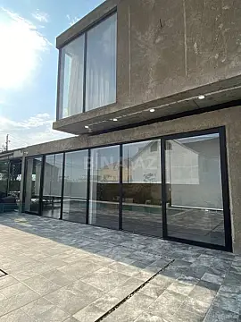 Satılır 14 otaqlı həyət evi 360 m²