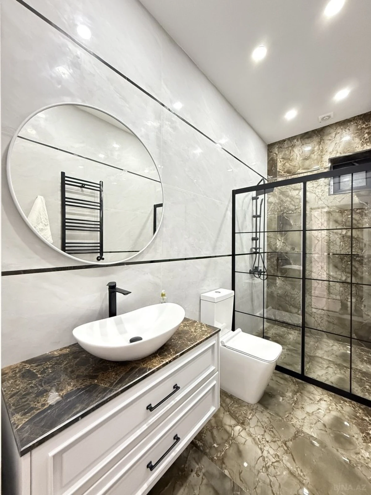 Satılır 4 otaqlı həyət evi 160 m²