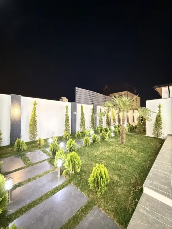 Satılır 4 otaqlı həyət evi 160 m²