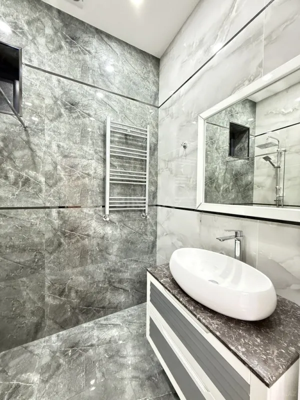 Satılır 4 otaqlı həyət evi 160 m²