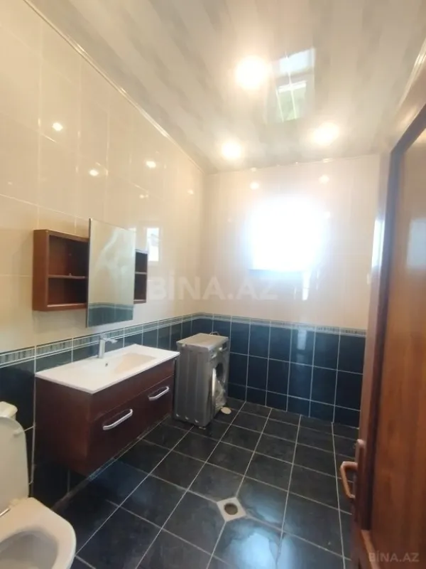Satılır 7 otaqlı həyət evi 290 m²