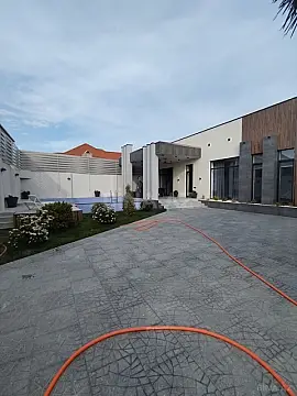 Satılır 5 otaqlı həyət evi 150 m² — Bakı, Mərdəkan 5 otaq 150.00 m²