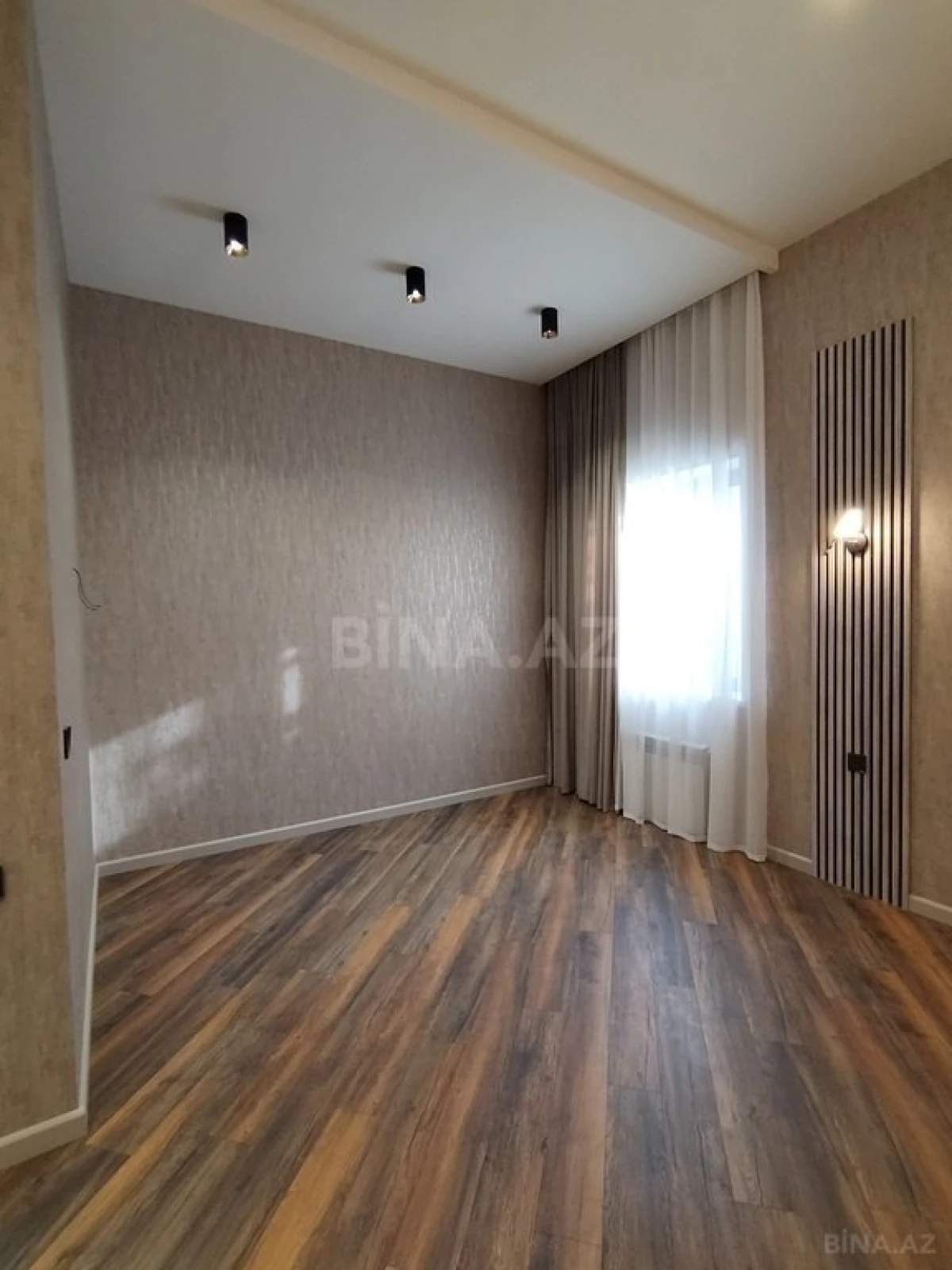 Satılır 5 otaqlı həyət evi 150 m²
