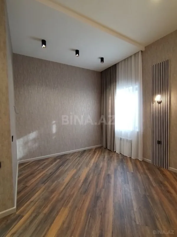 Satılır 5 otaqlı həyət evi 150 m²