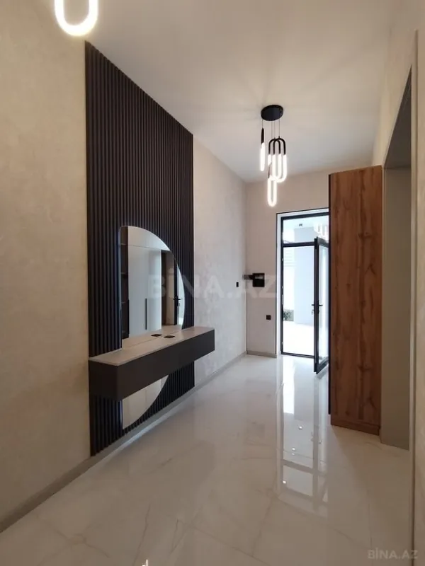 Satılır 5 otaqlı həyət evi 150 m²