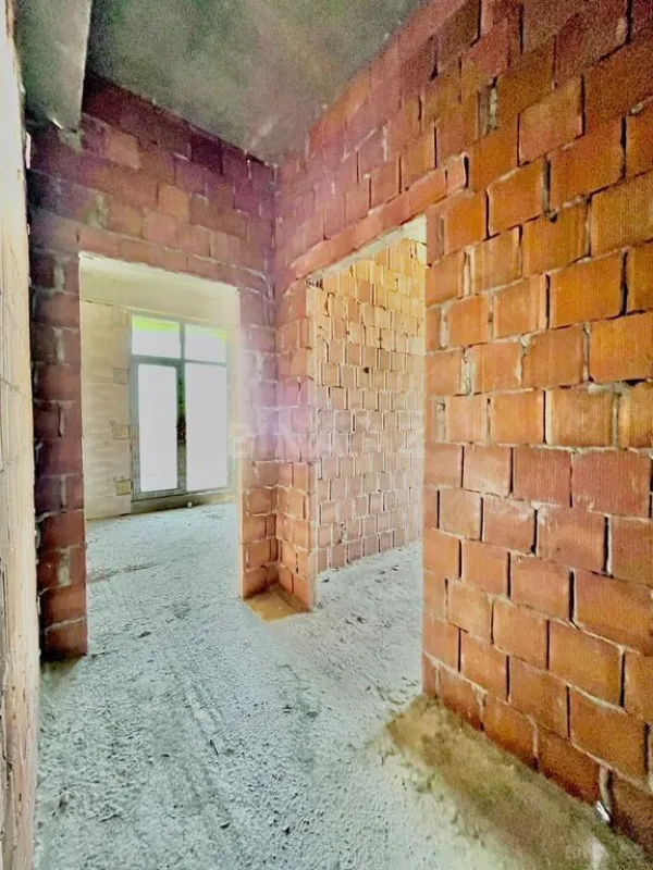 Satılır 3 otaqlı mənzil 124.3 m²