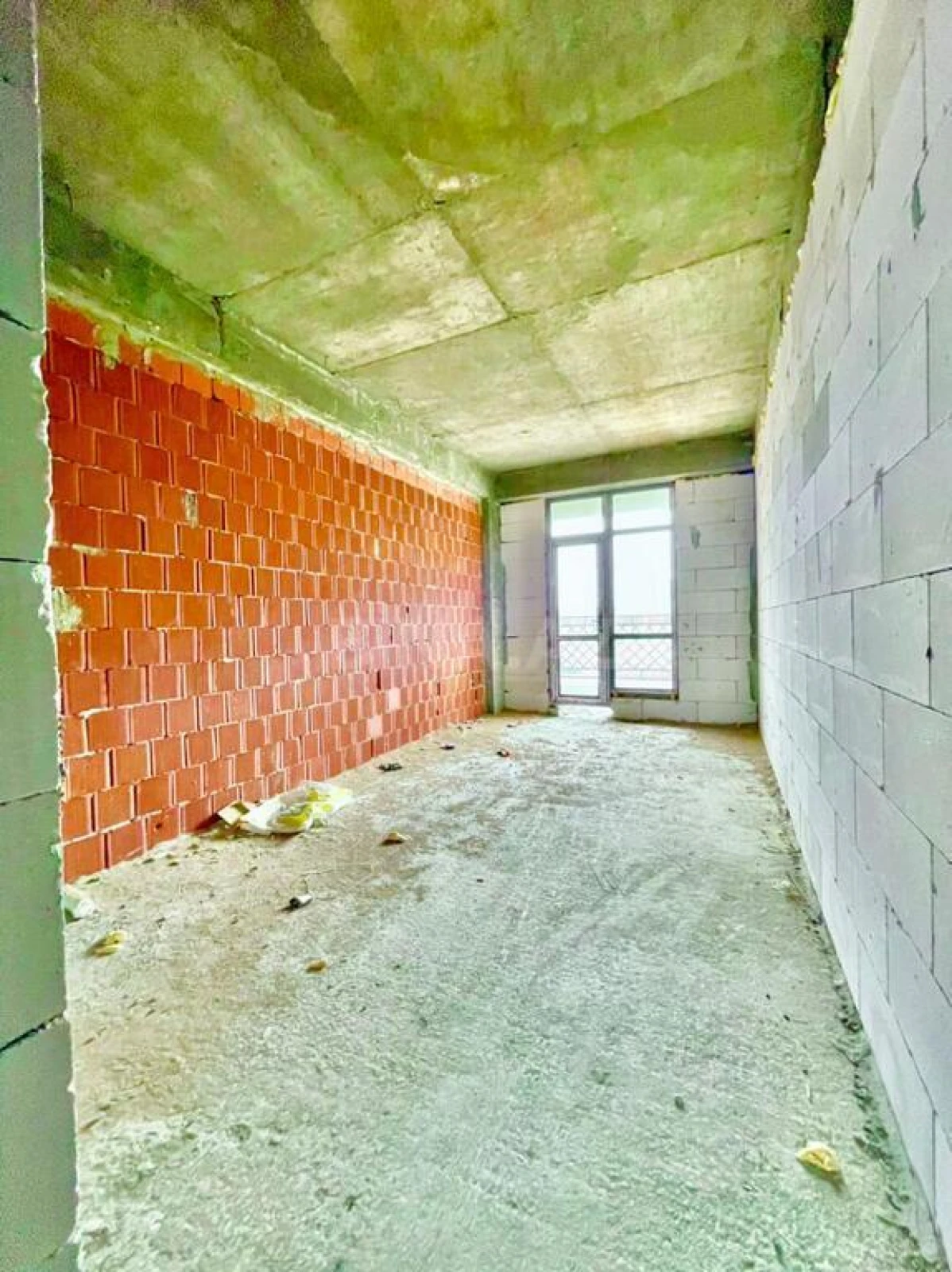 Satılır 3 otaqlı mənzil 124.3 m²