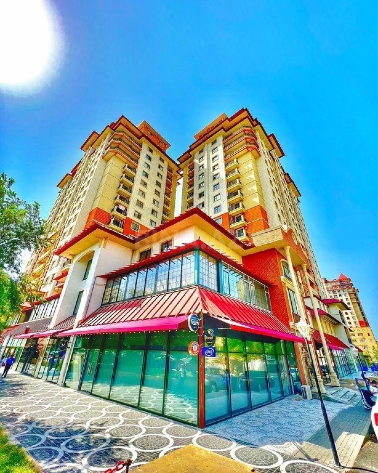 Satılır 3 otaqlı mənzil 124.3 m²