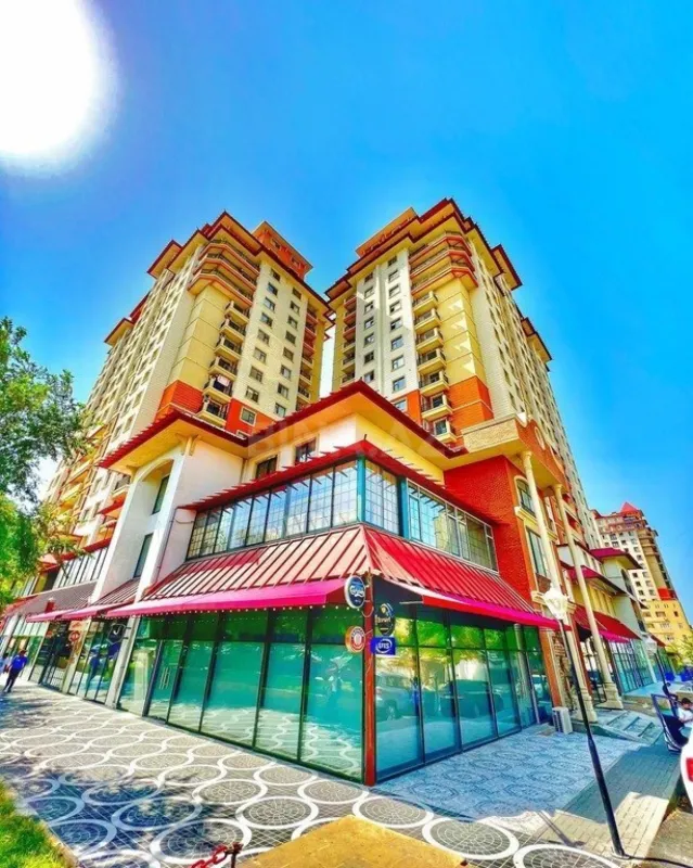 Satılır 3 otaqlı mənzil 124.3 m²