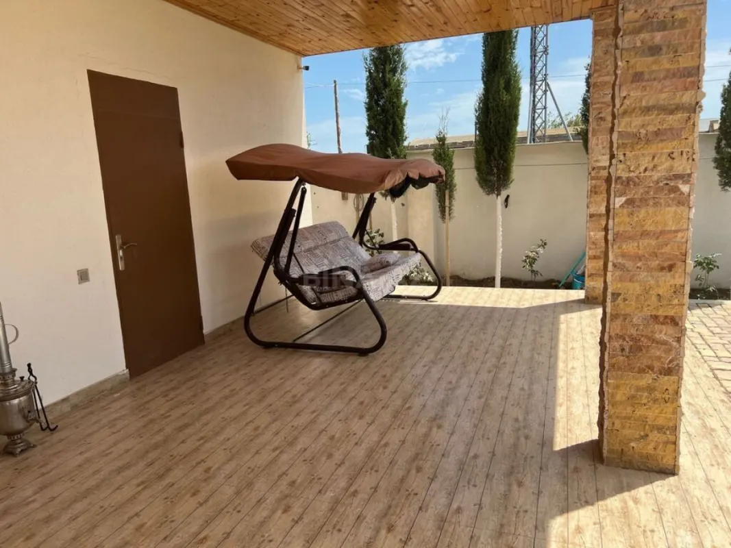 Kirayə verilir 1 otaqlı həyət evi 90 m²