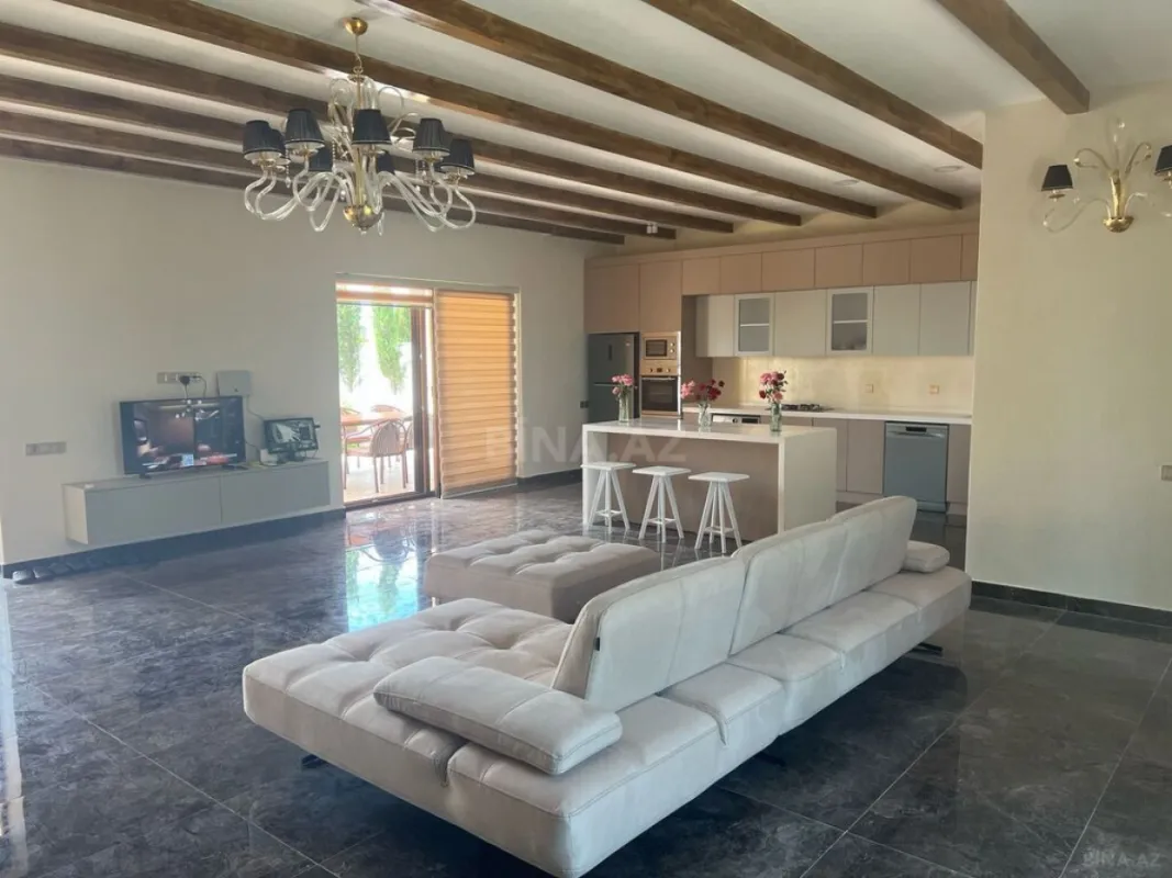 Kirayə verilir 1 otaqlı həyət evi 90 m²