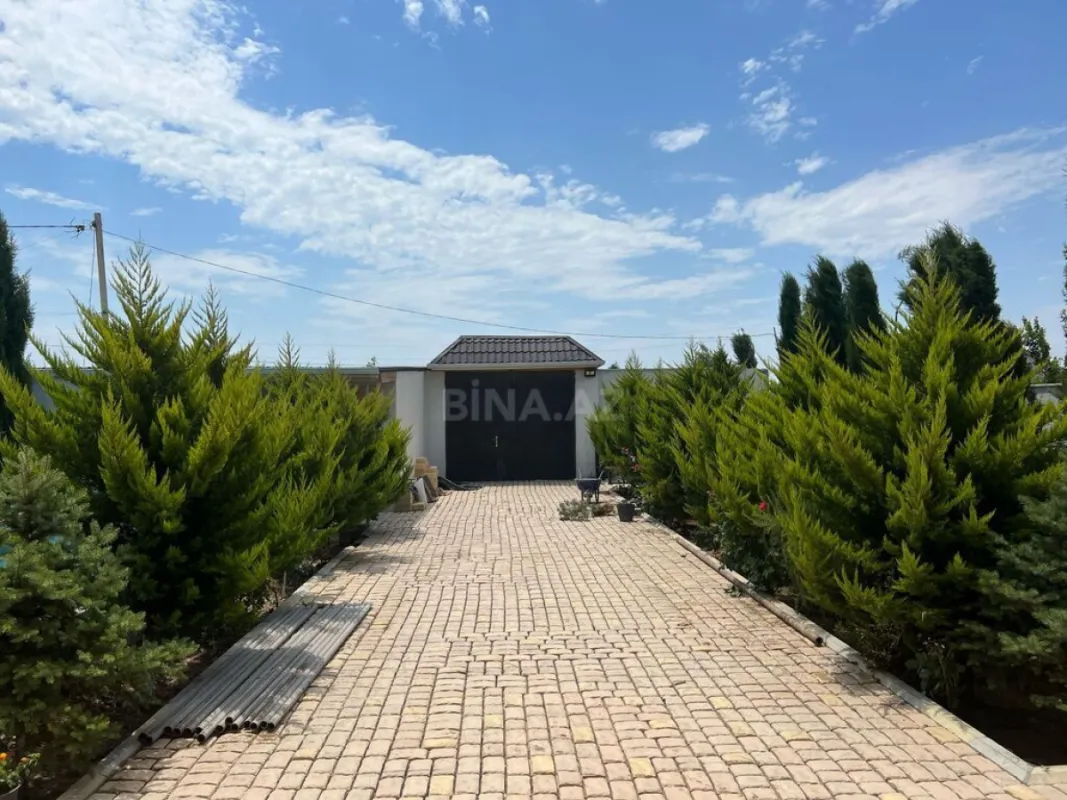 Kirayə verilir 1 otaqlı həyət evi 90 m²