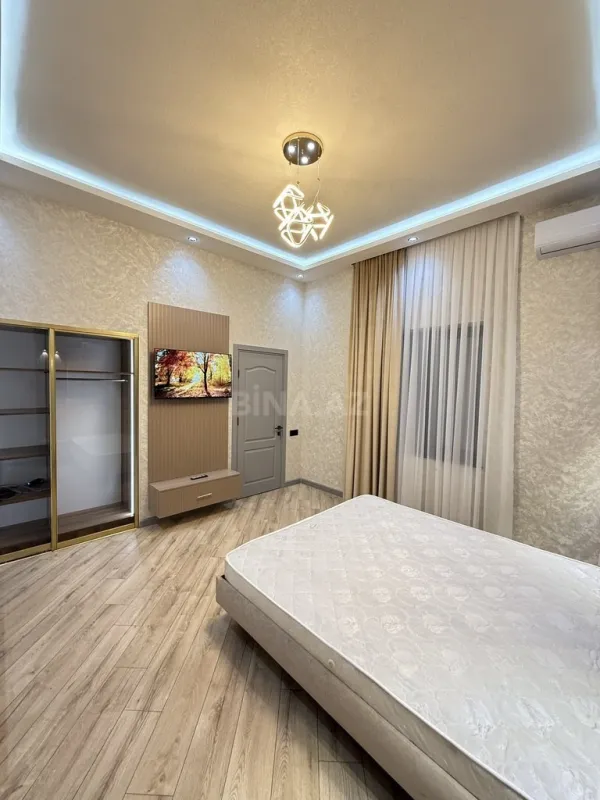 Satılır 4 otaqlı həyət evi 145 m²