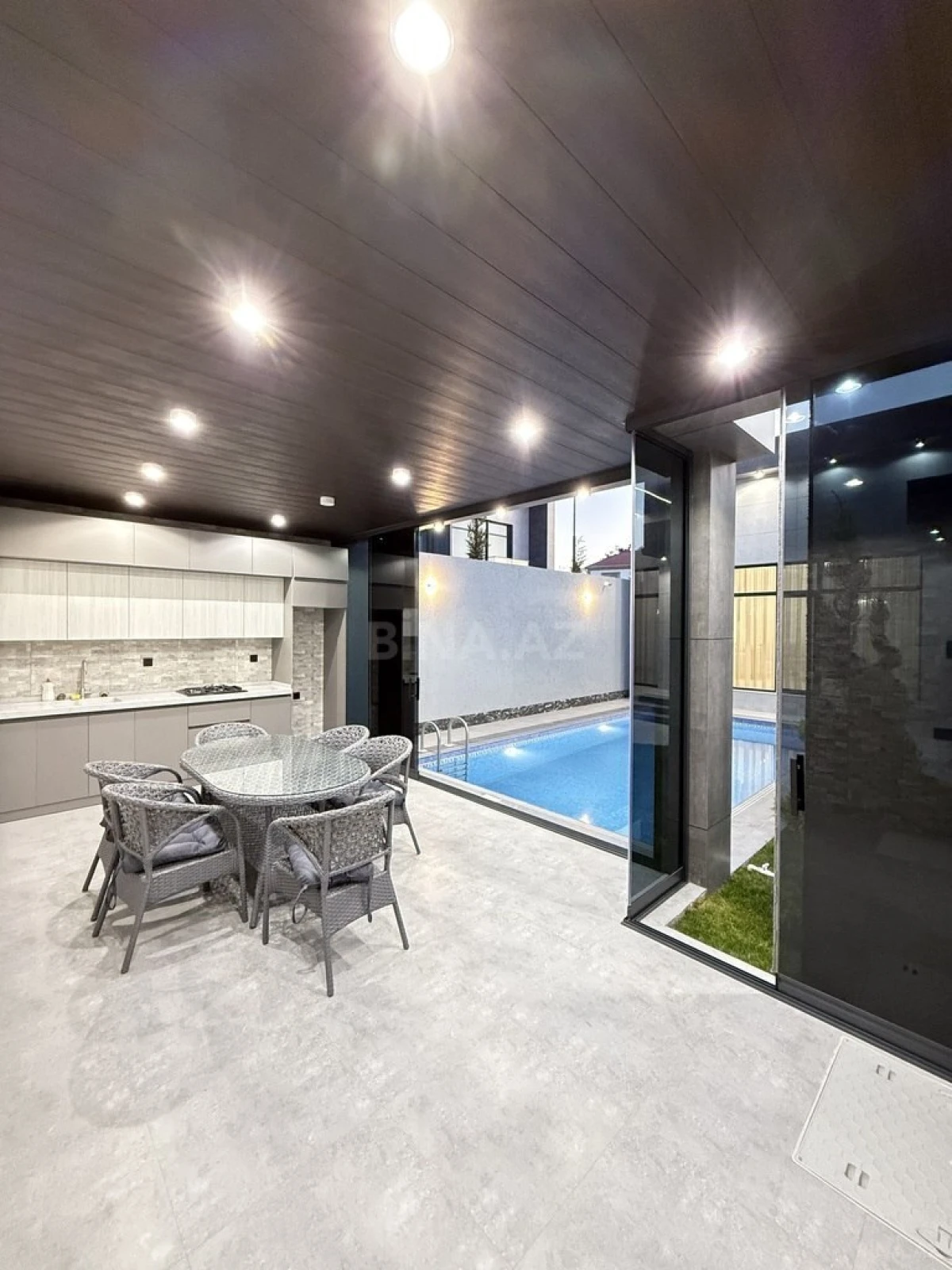 Satılır 4 otaqlı həyət evi 145 m²