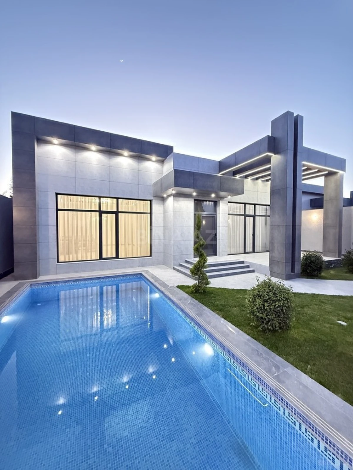 Satılır 4 otaqlı həyət evi 145 m²