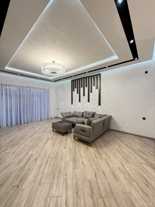 Satılır 4 otaqlı həyət evi 145 m²