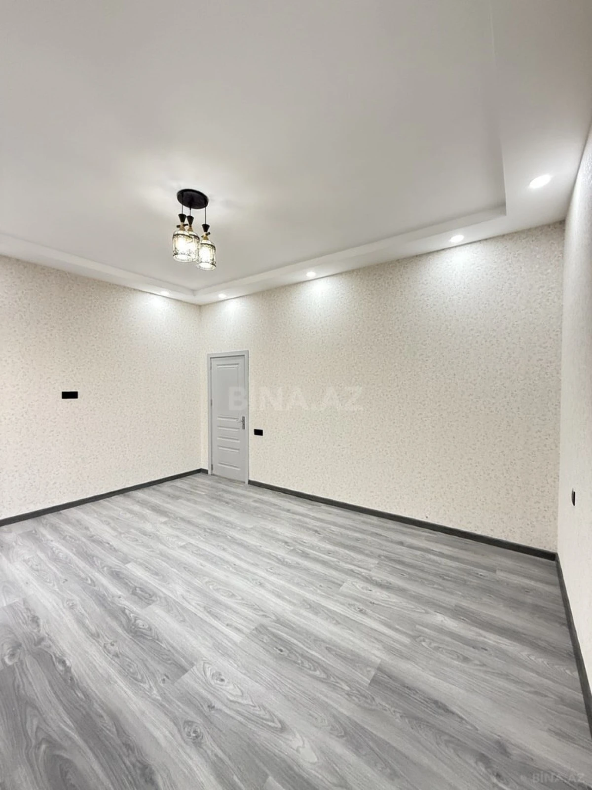 Satılır 4 otaqlı həyət evi 140 m²