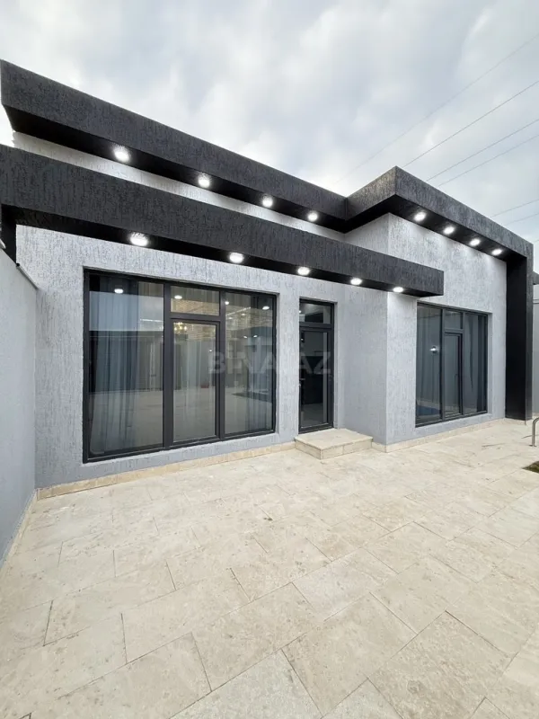 Satılır 4 otaqlı həyət evi 140 m²