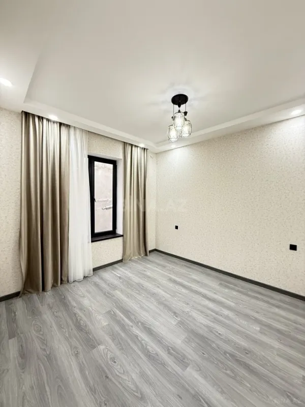 Satılır 4 otaqlı həyət evi 140 m²