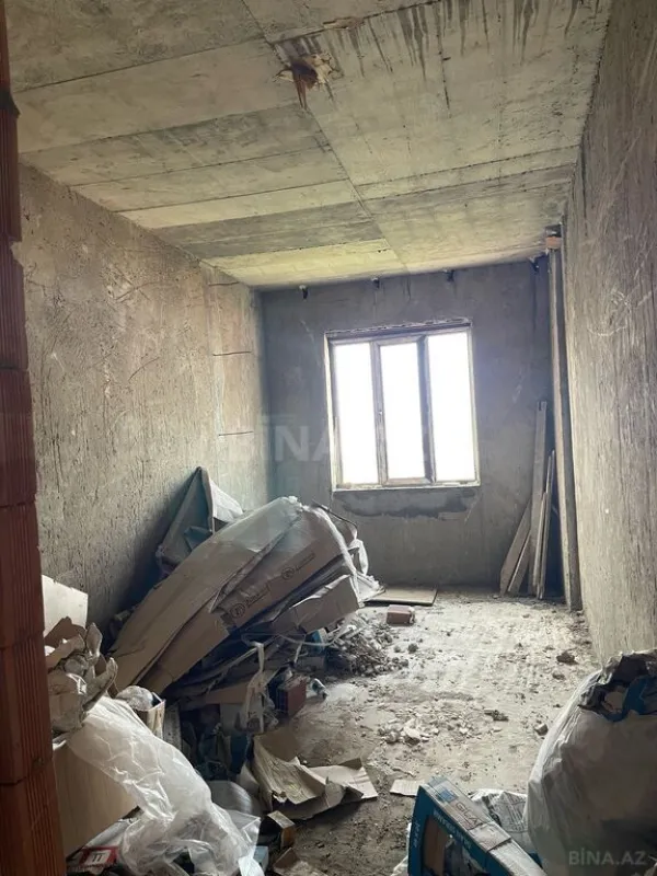 Satılır 3 otaqlı mənzil 81 m²