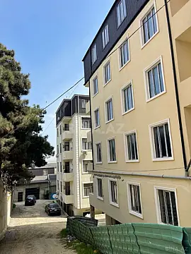 Satılır 3 otaqlı mənzil 81 m²