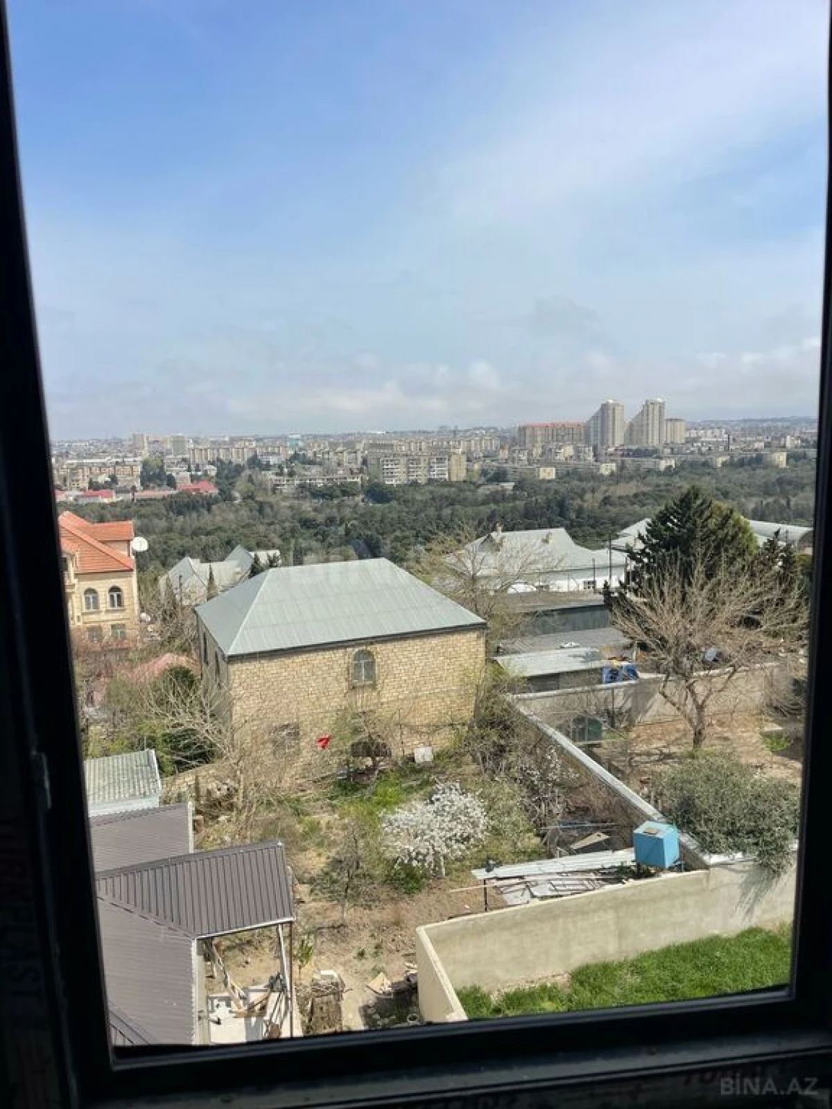Satılır 3 otaqlı mənzil 81 m²