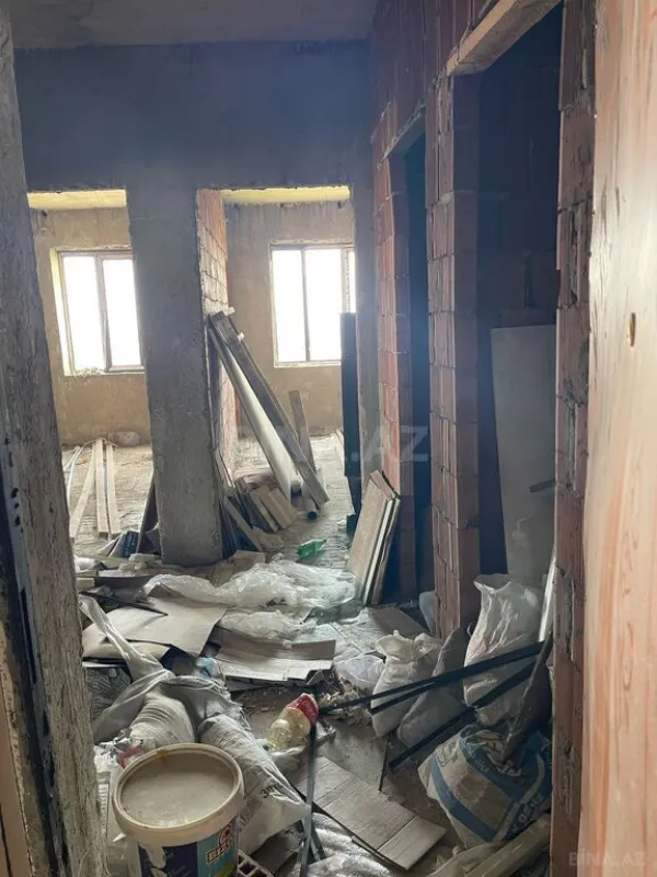 Satılır 3 otaqlı mənzil 81 m²