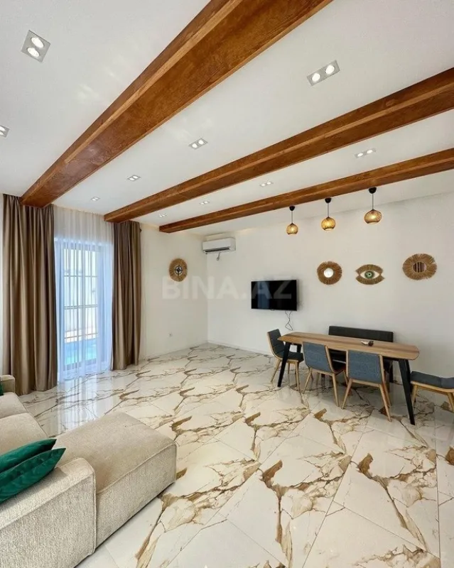 Kirayə verilir 4 otaqlı həyət evi 200 m²