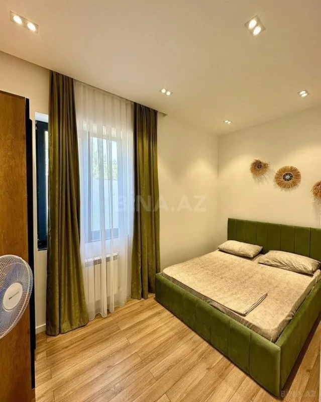 Kirayə verilir 4 otaqlı həyət evi 200 m²