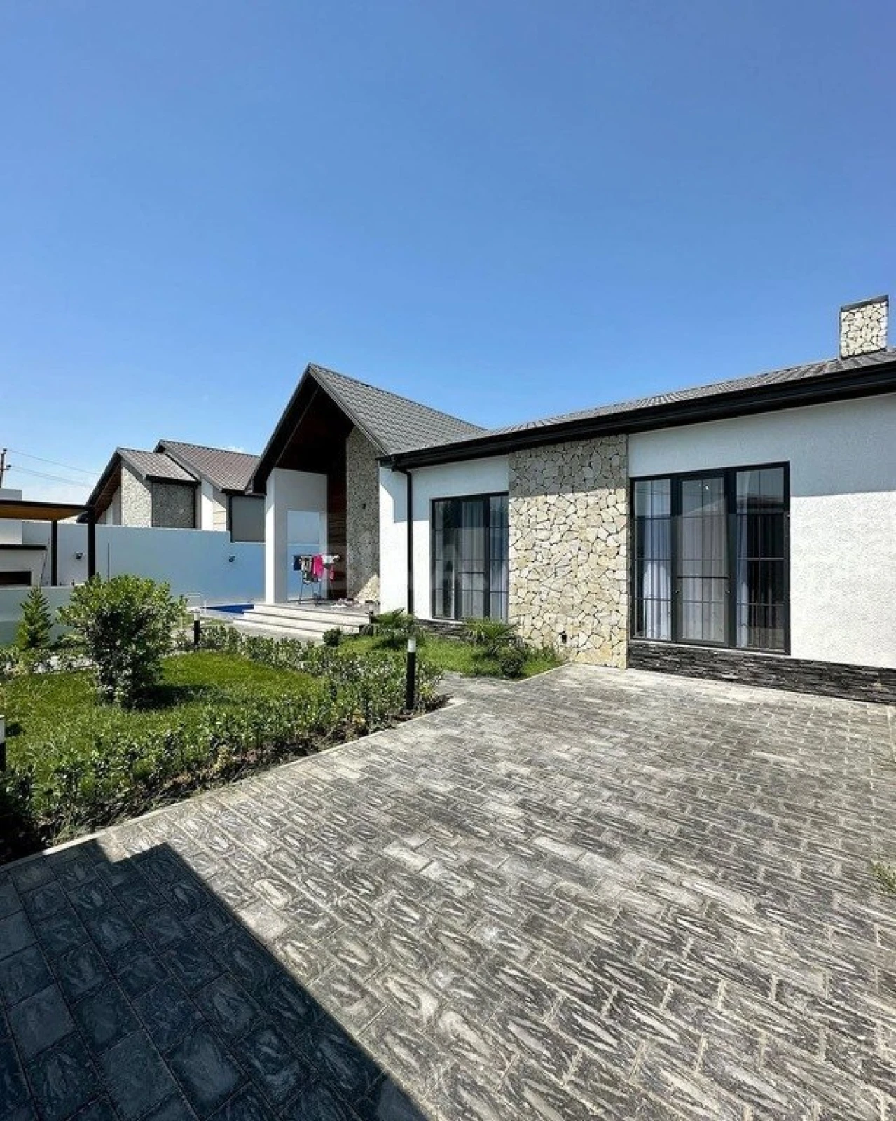 Kirayə verilir 4 otaqlı həyət evi 200 m²