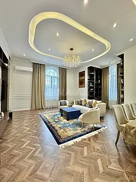 Satılır 4 otaqlı mənzil 168 m²