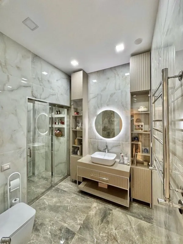 Satılır 4 otaqlı mənzil 168 m²