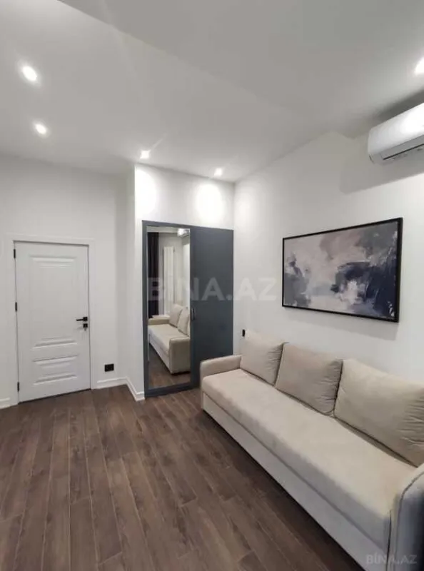 Satılır 3 otaqlı mənzil 89.6 m²