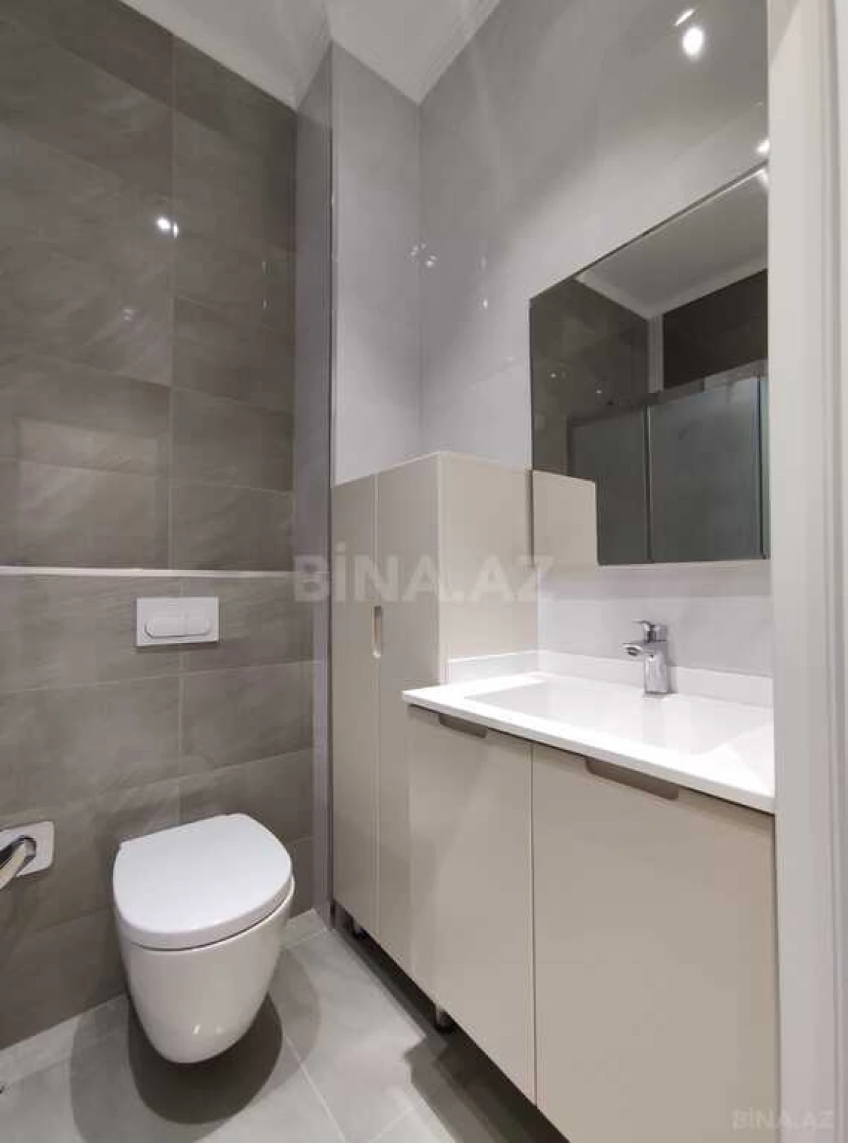 Satılır 3 otaqlı mənzil 89.6 m²