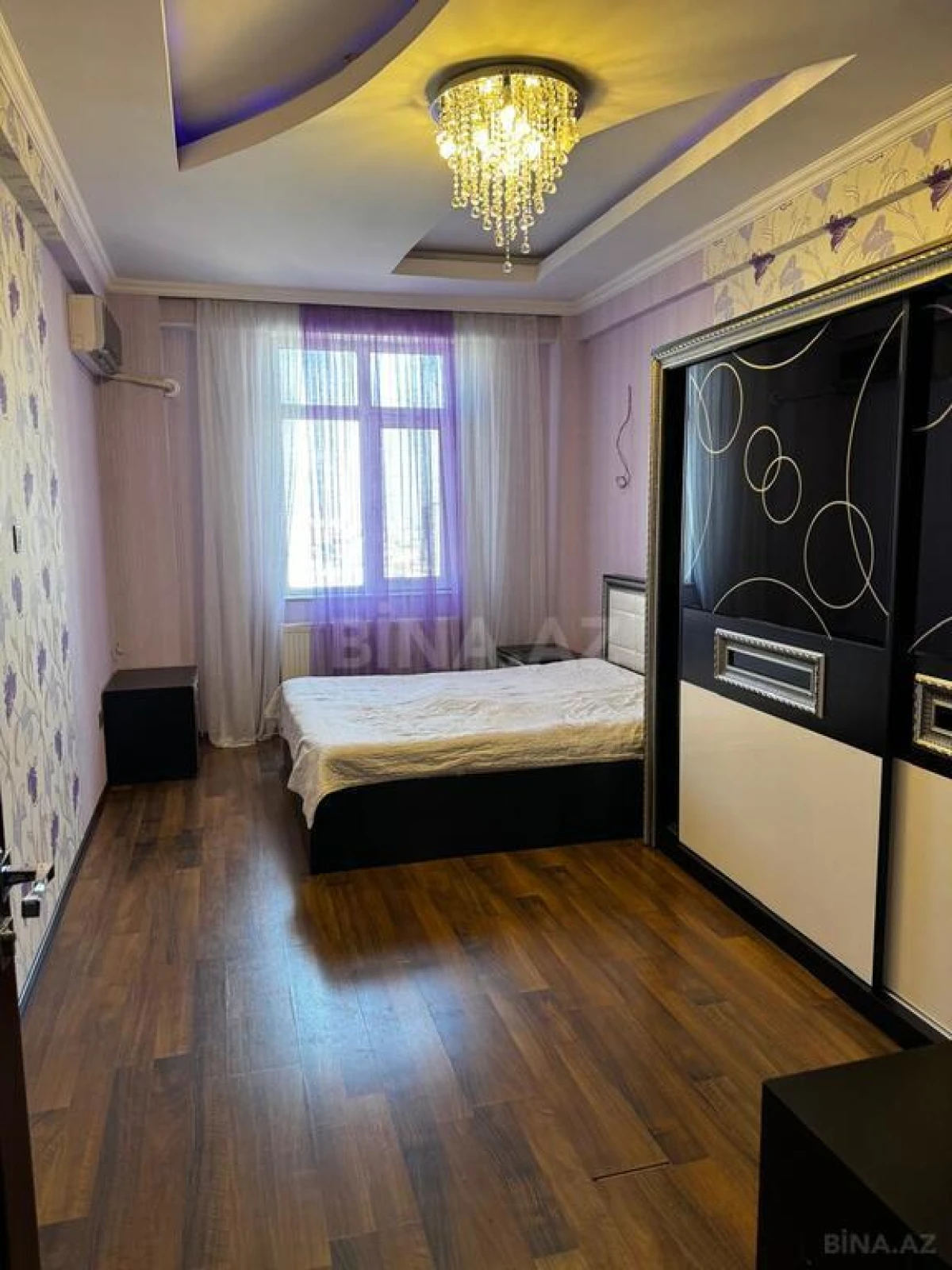 Satılır 3 otaqlı mənzil 96 m²