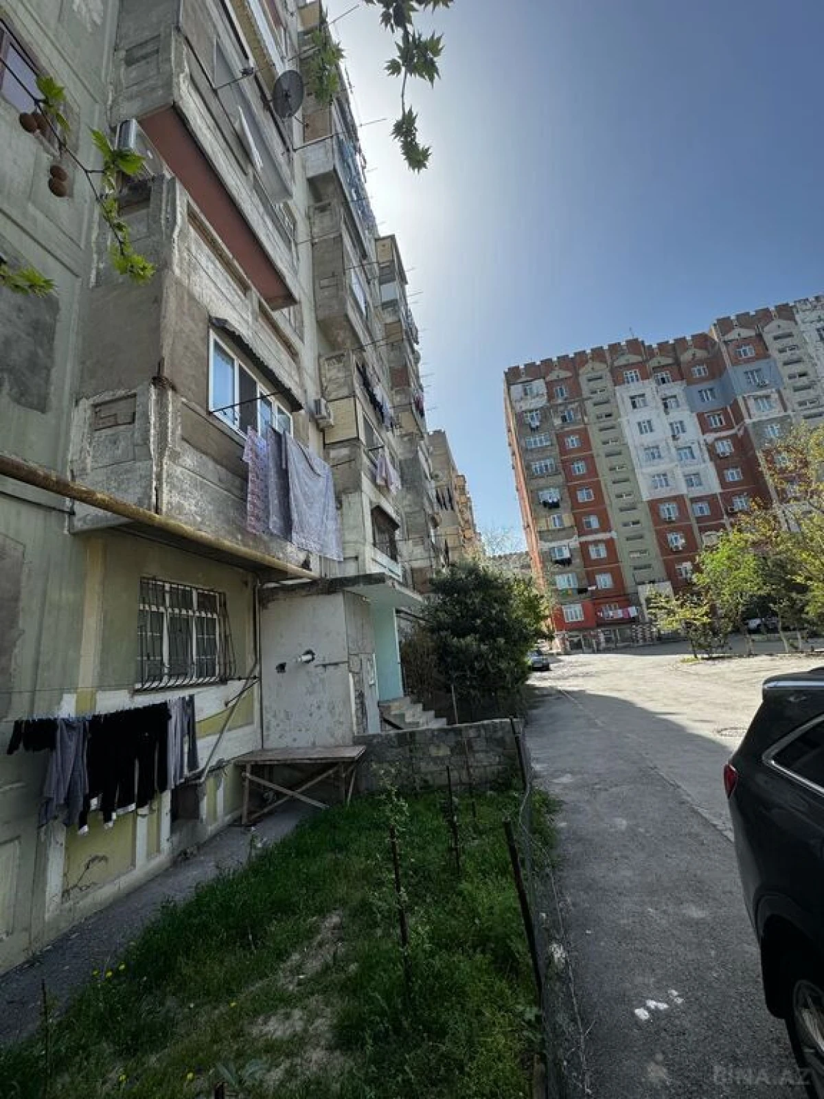 Satılır 5 otaqlı mənzil 110 m²