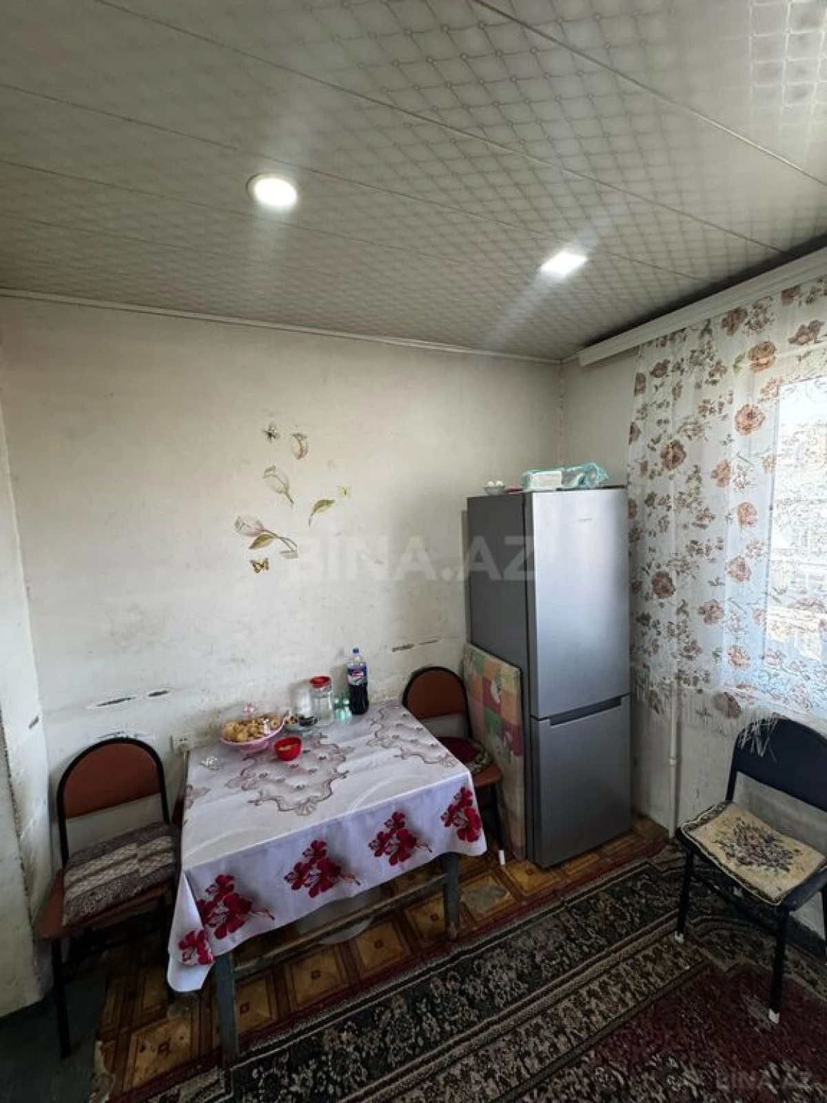 Satılır 5 otaqlı mənzil 110 m²
