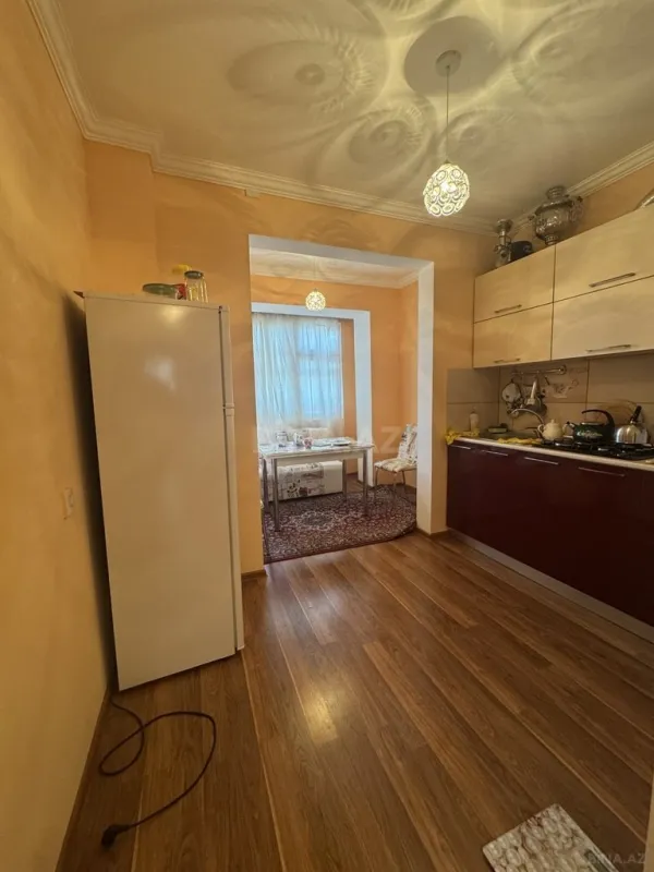 Satılır 2 otaqlı mənzil 55 m²