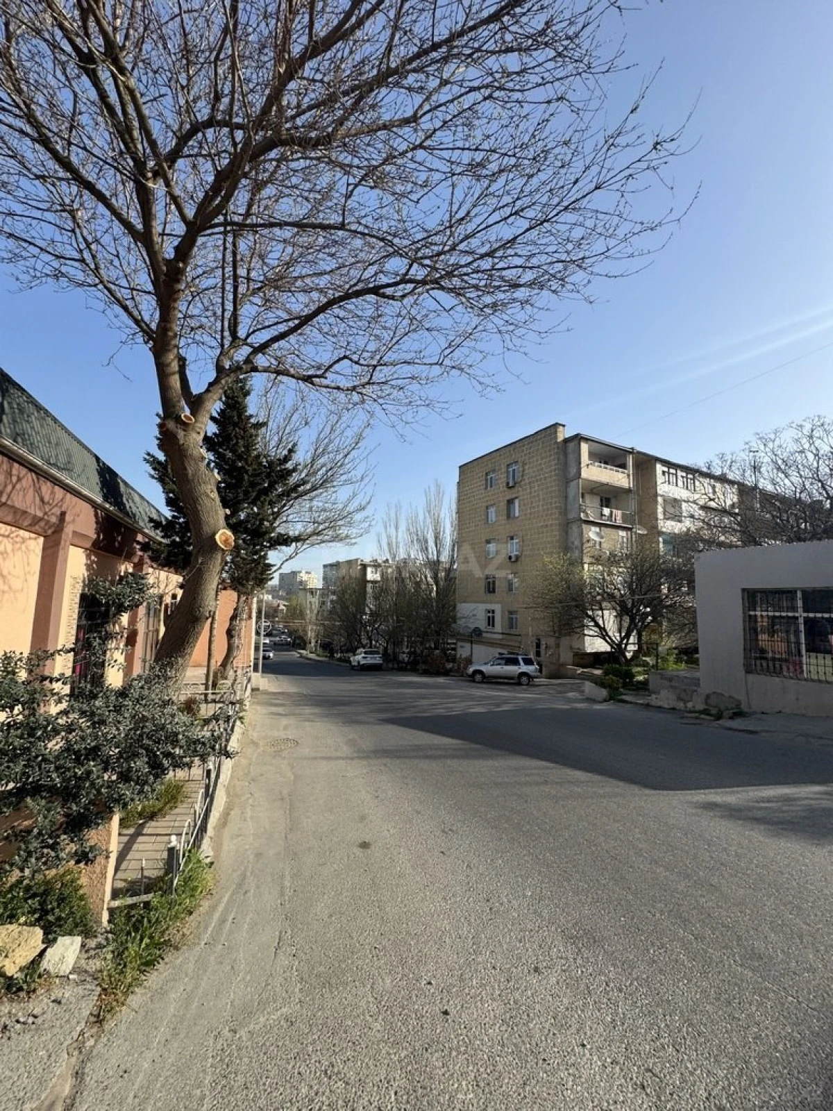 Satılır 2 otaqlı mənzil 55 m²
