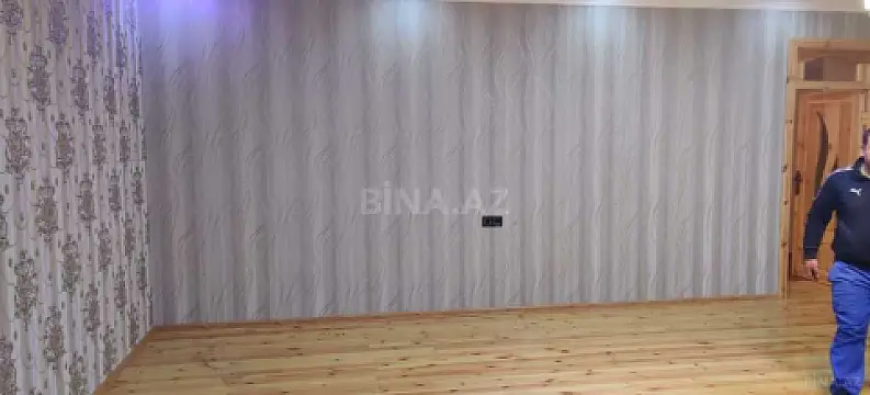 Satılır 2 otaqlı həyət evi 120.7 m²